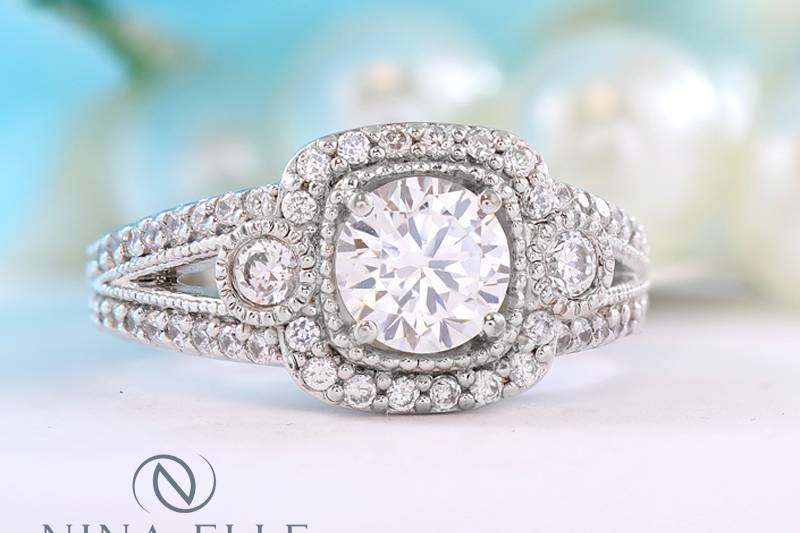 Antique Style Engagement Ring