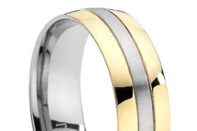 Comfort-fit Titanium Wedding Ring with Two-Toned and Polished Finish – 8 mm