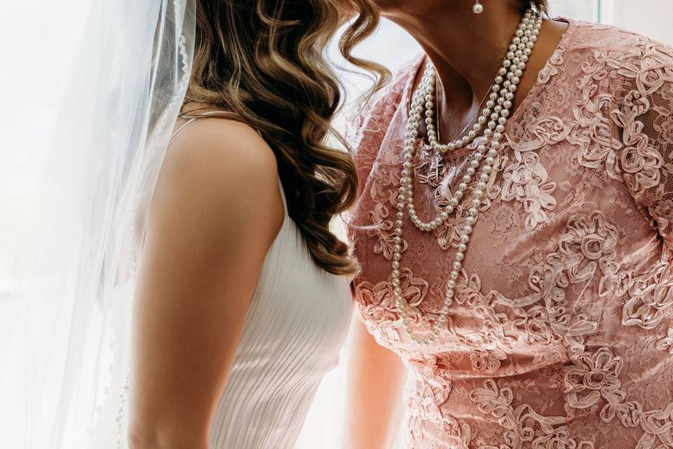 MA & RI Wedding Photographer