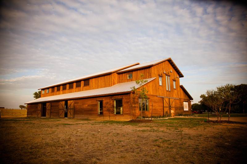 Lone Oak Barn