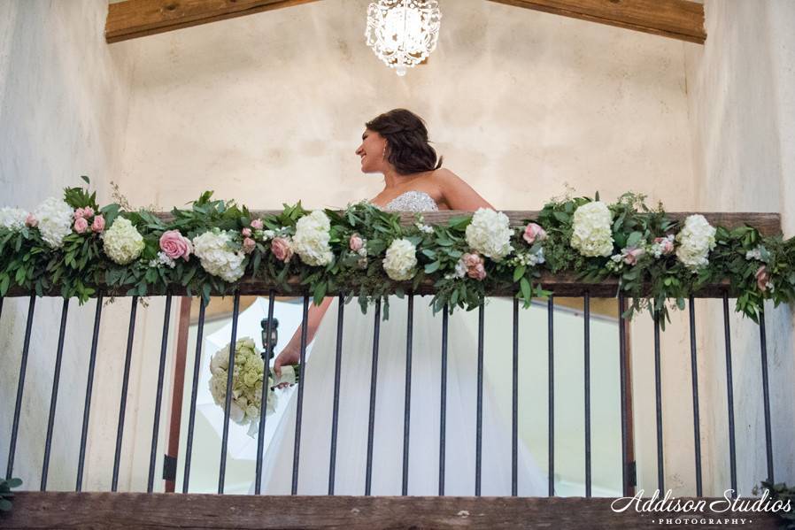 Bouquet toss