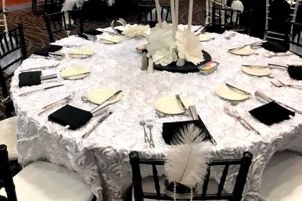 Oversized centerpiece