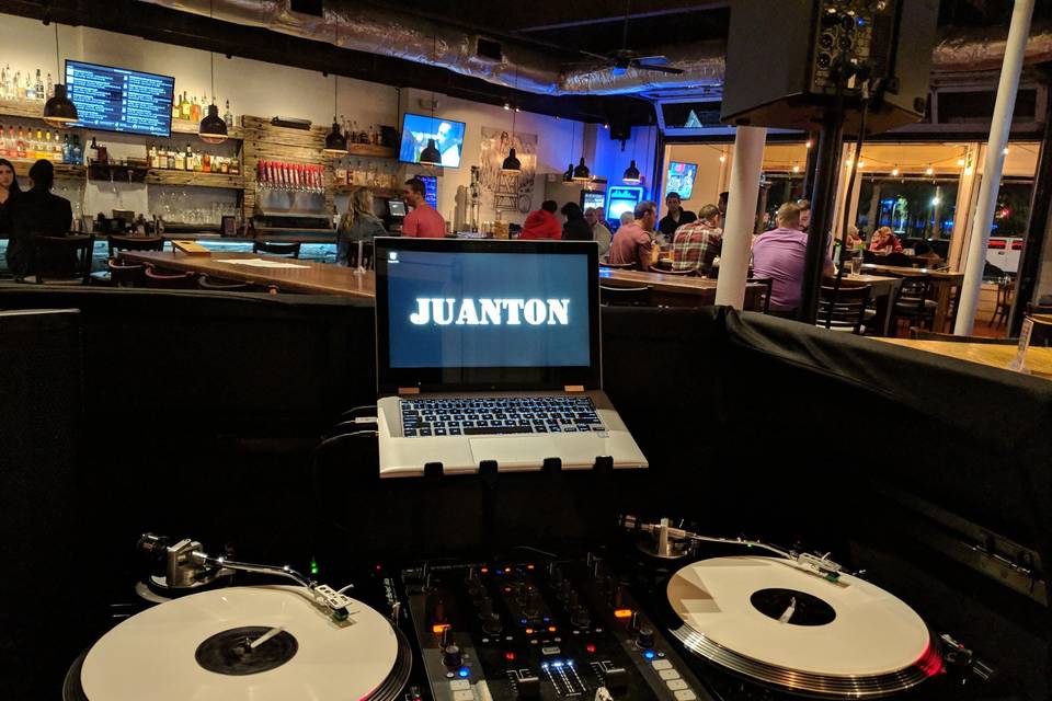 DJJUANTON.COM