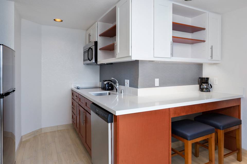 Executive King Suite Kitchenette