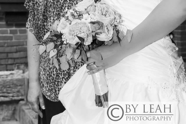 By Leah Photography