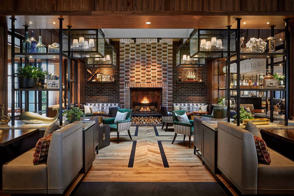 Mayor's Table Den & Fireplace