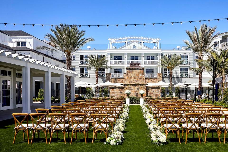 Lido Lawn - Ceremony