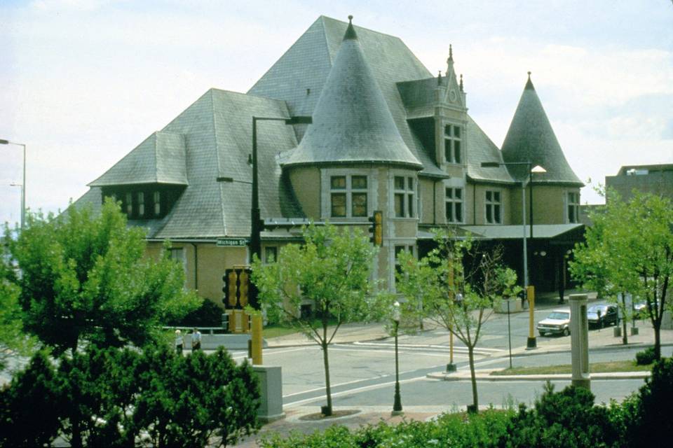 The historic Union Depot, home to the St. Louis County Heritage & Arts Center.