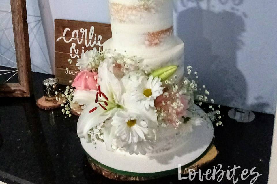 Naked cake with fresh florals