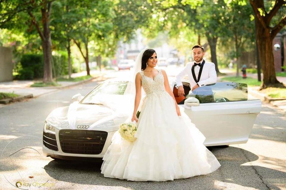 Bride holding a brooch bouquet