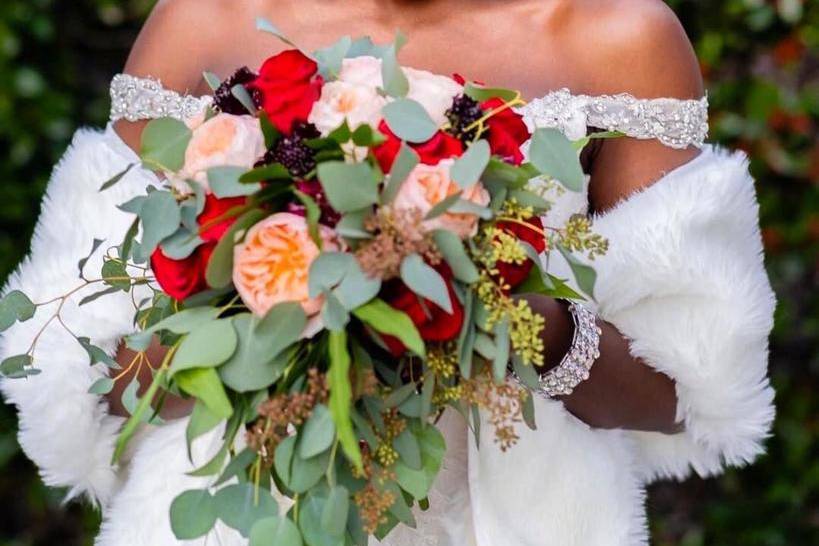 Bride & bouquet