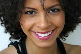 Karess Emme Dee Makeup Artist