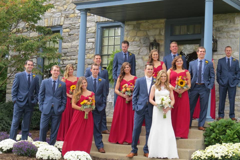 The couple with their bridesmaids and groomsmen