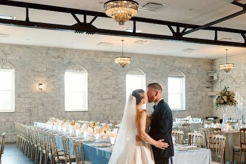 E + J reception