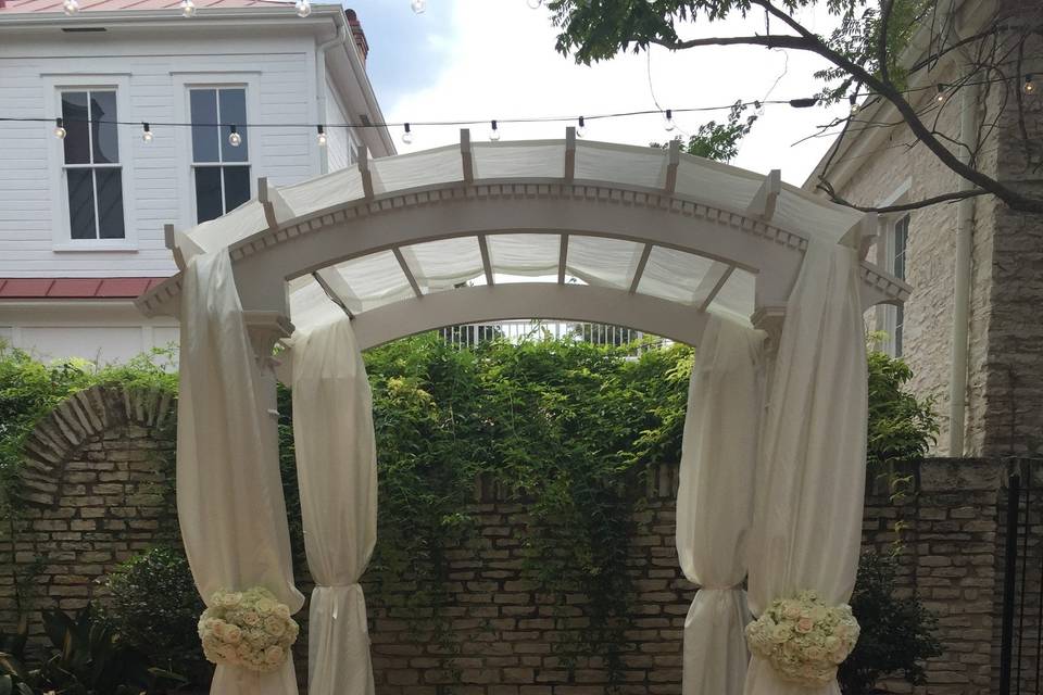 Wedding arch