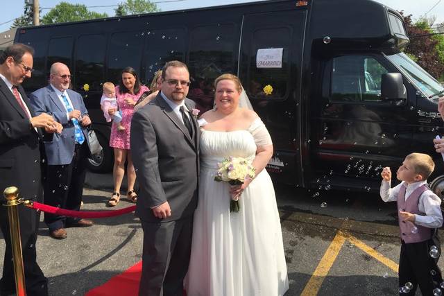 A1 Limousine and Party Bus