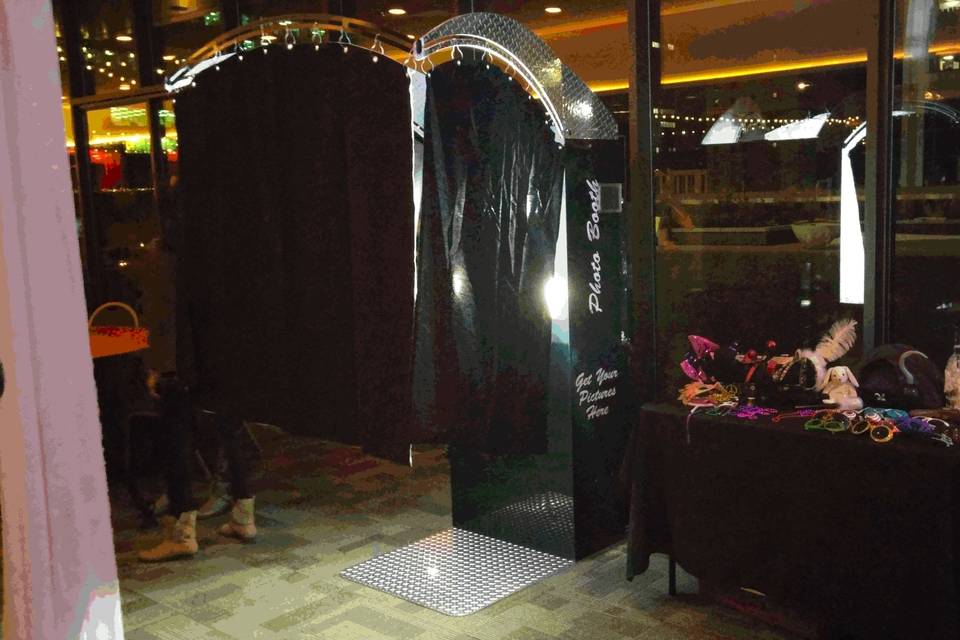 Dappy Hays Event Photo Booth Services