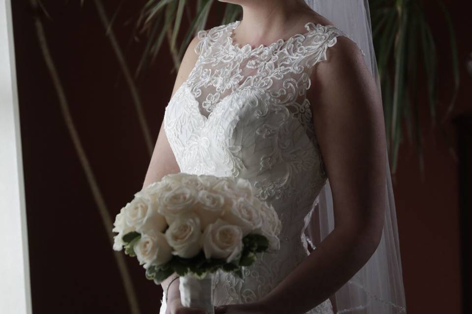 Gorgeous bridal party