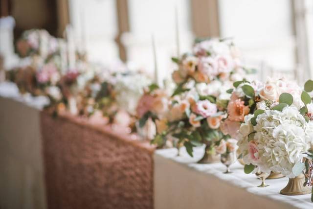 Sweetheart Table