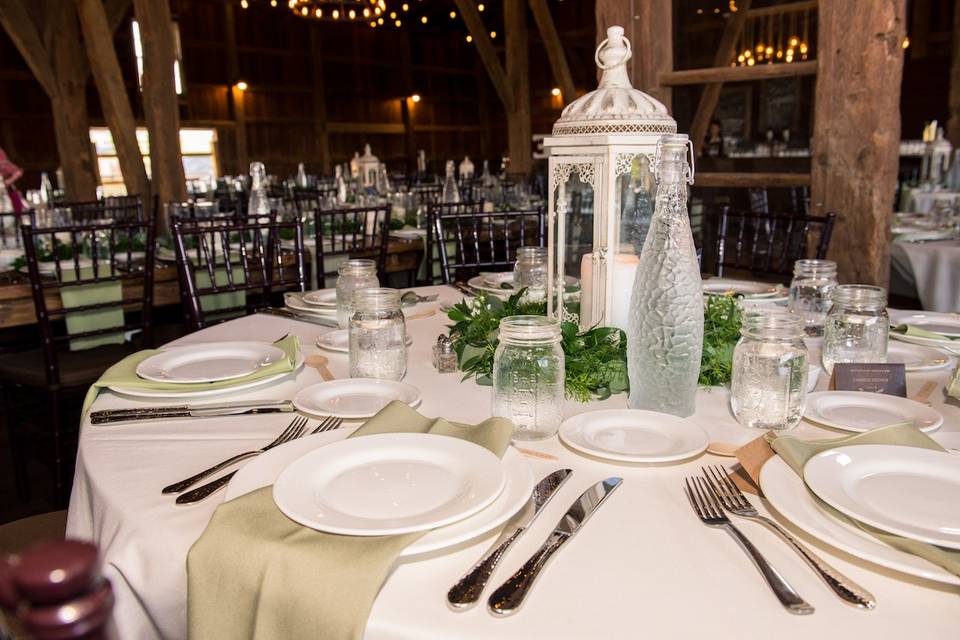 Upscale barn wedding