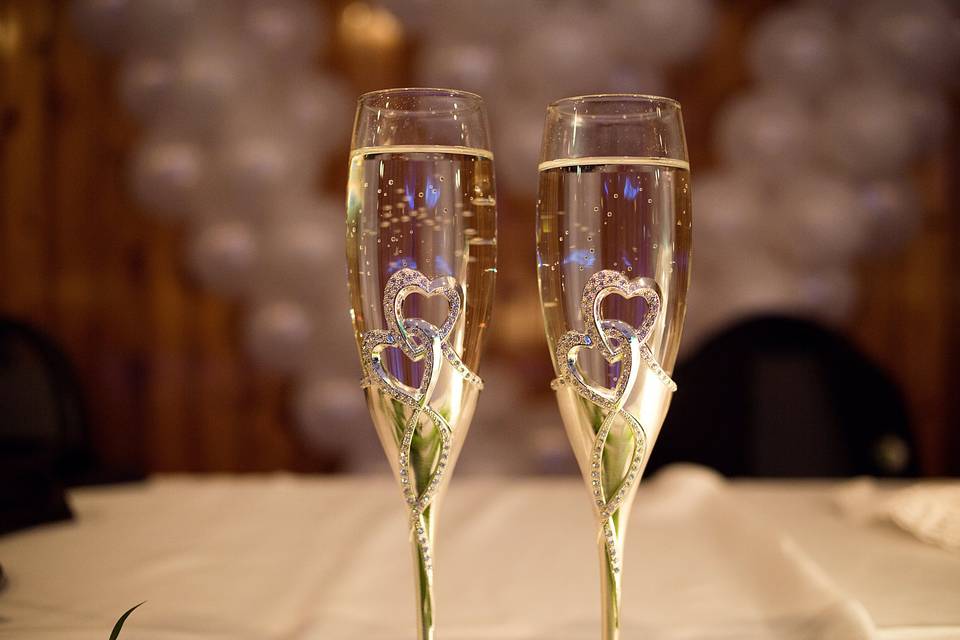 A toast to the newlyweds!