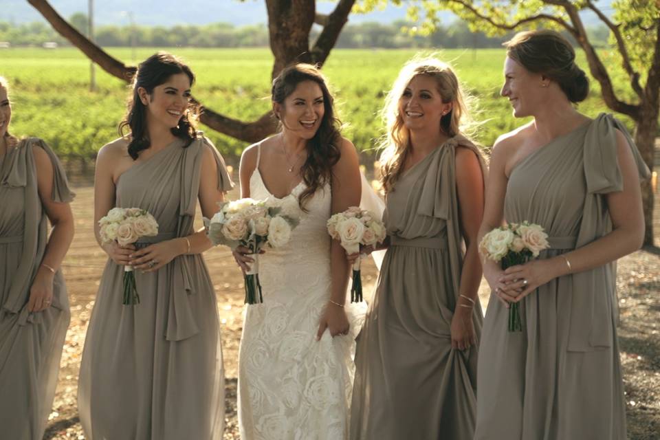Bride and bridesmaids - Green Fern Media