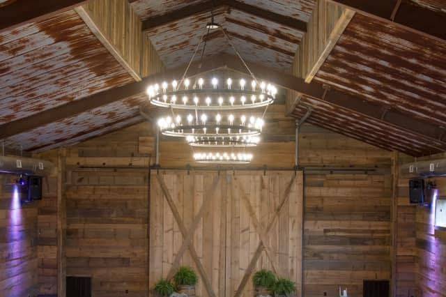 The barn doors with seating