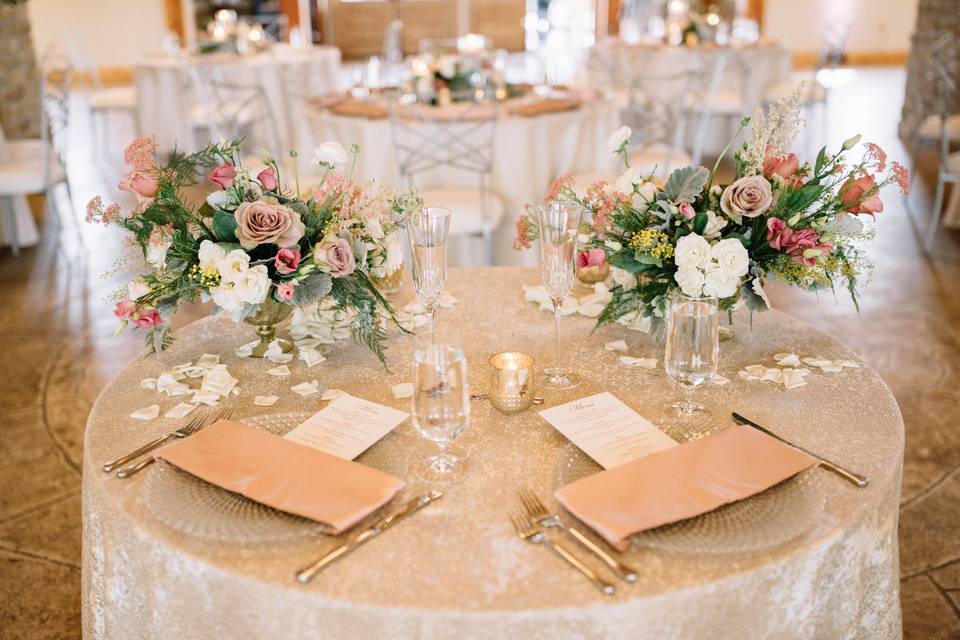 Sweetheart table