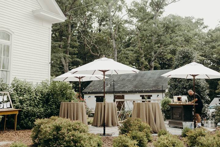 Cocktail patio