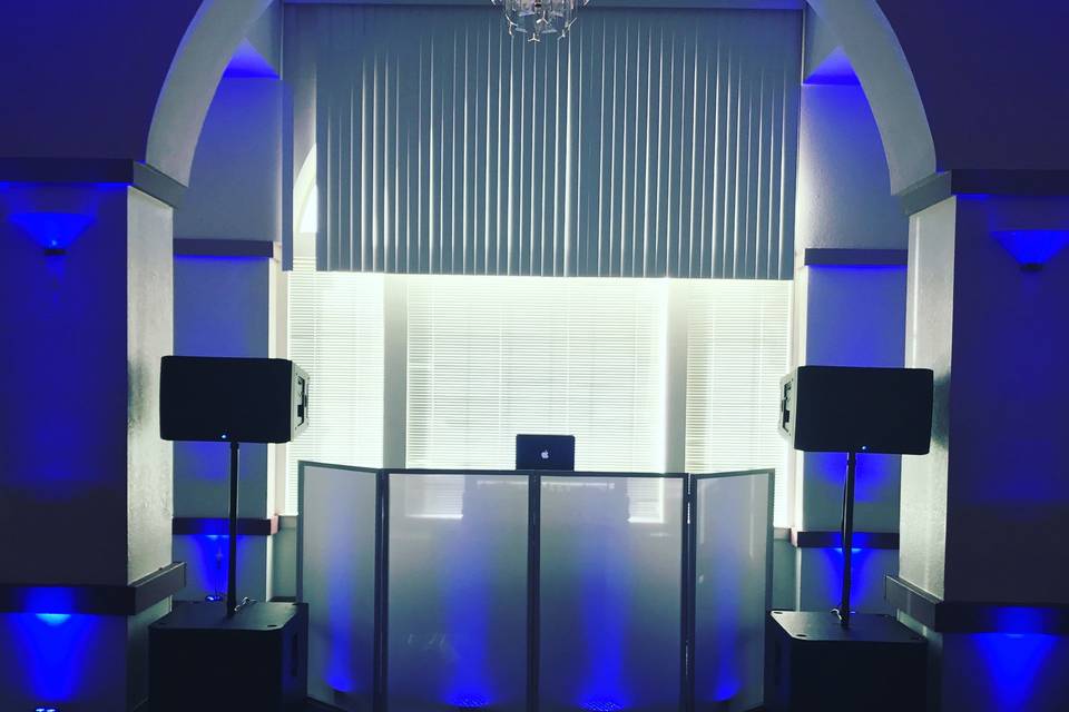 DJ station