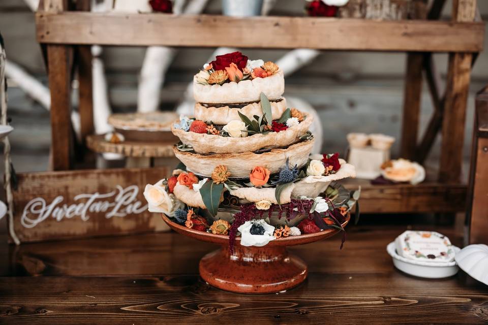 It's a pie cake!