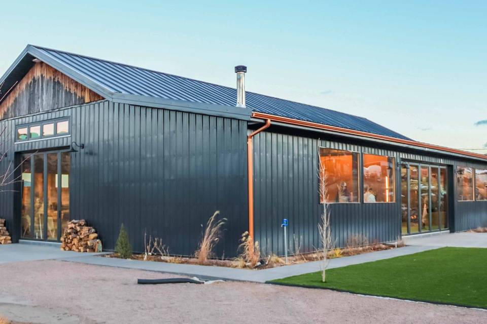 Elegant Barn Wedding Venue
