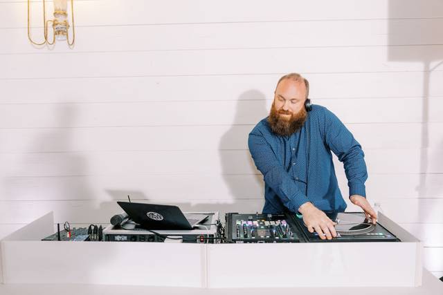 DJ Jason Esquire