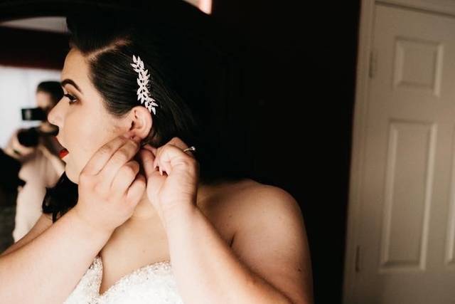 Classic red lip bridal
