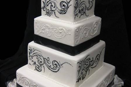 Square wedding cake