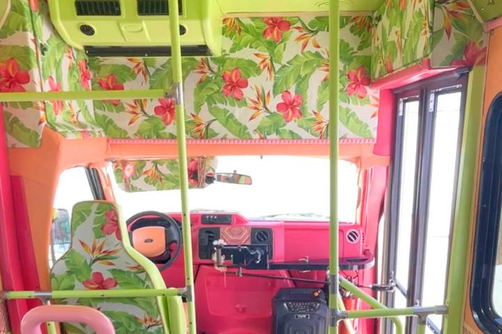 Sarasota Minibus interior