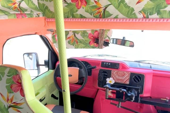 Sarasota Minibus interior