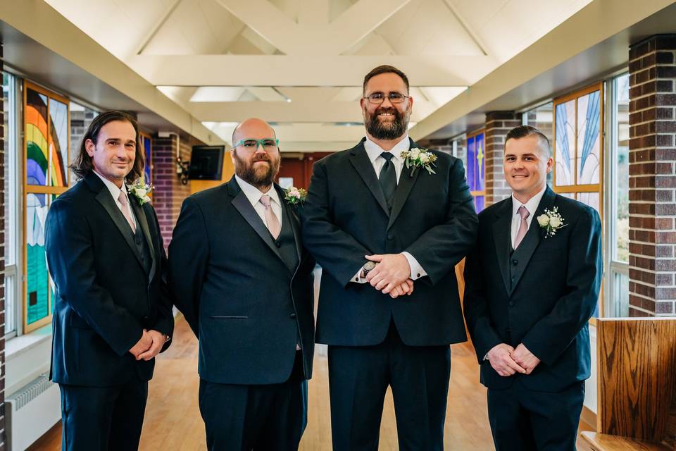 Groom & groomsmen