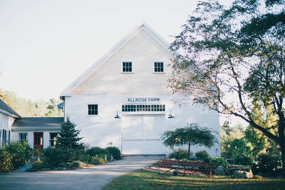 Allrose farm, barn venue