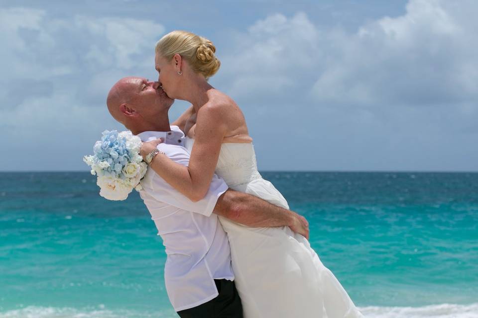 Sint Maarten Weddings