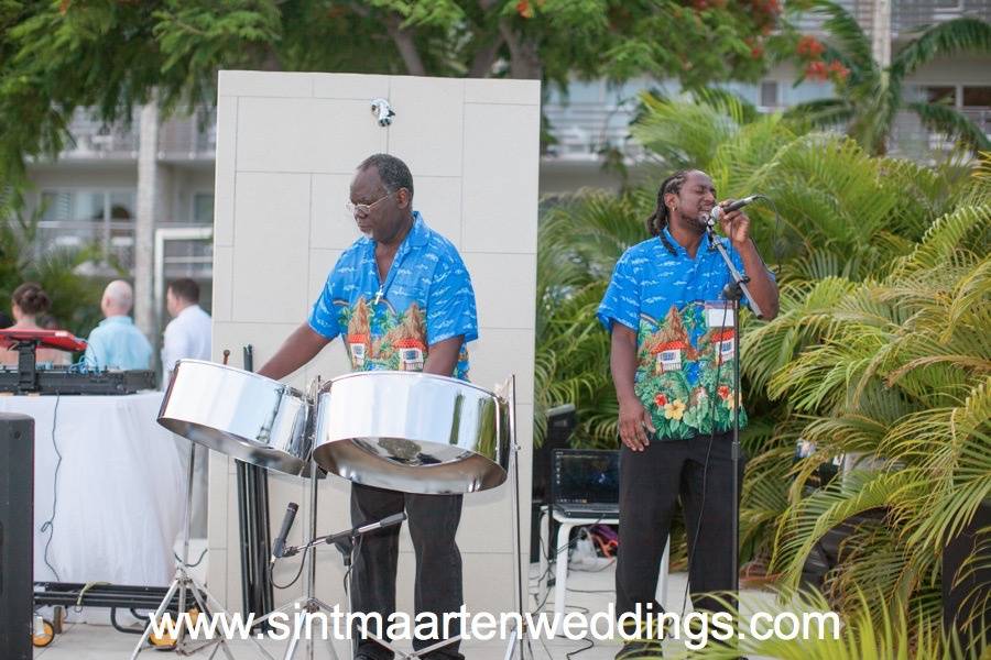 Sint Maarten Weddings