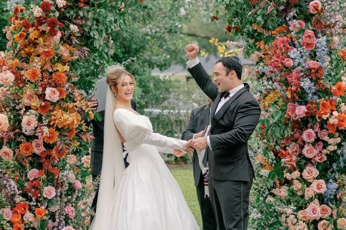 Deluxe  Ceremony