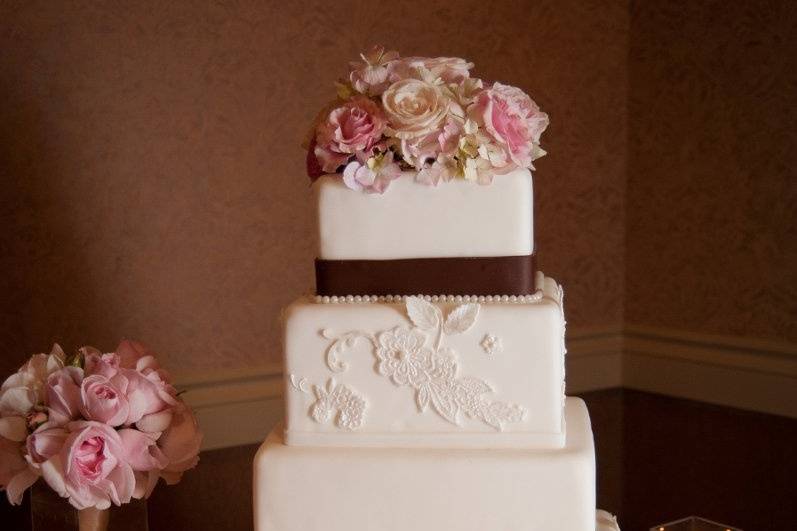 Individual wedding cakes