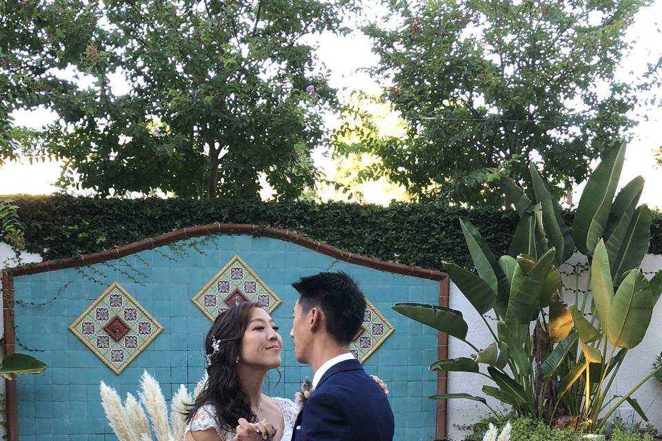 First dance in courtyard