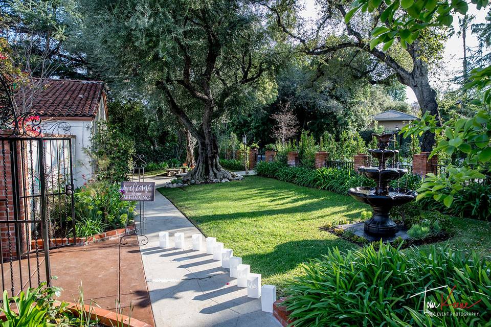 Garden walkway