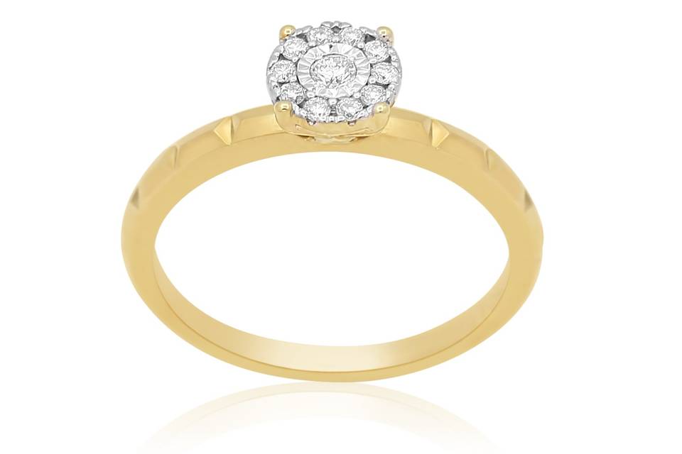 Solitaire 18K gold matte ring