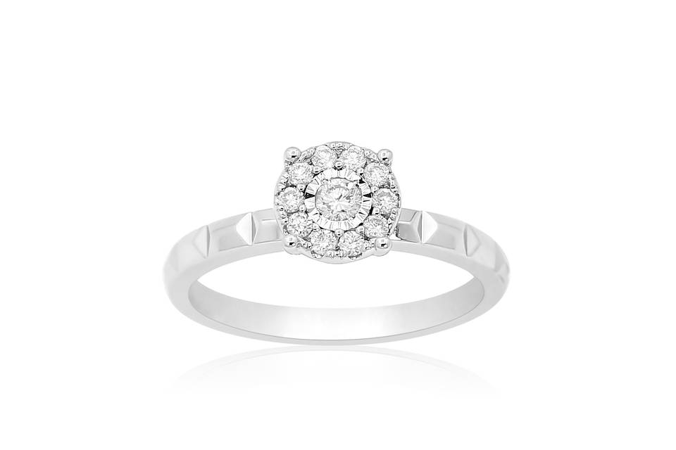 18K solitaire white gold ring