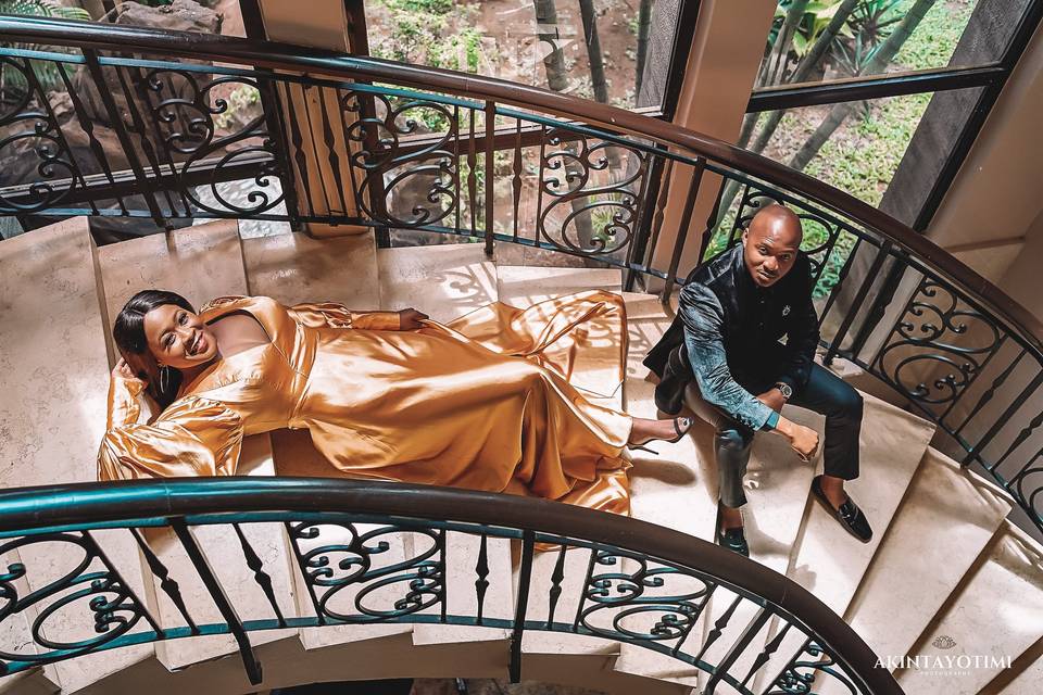 GOLDEN LIVING