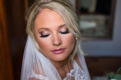 MHD Beauty Nashville Wedding Stylist