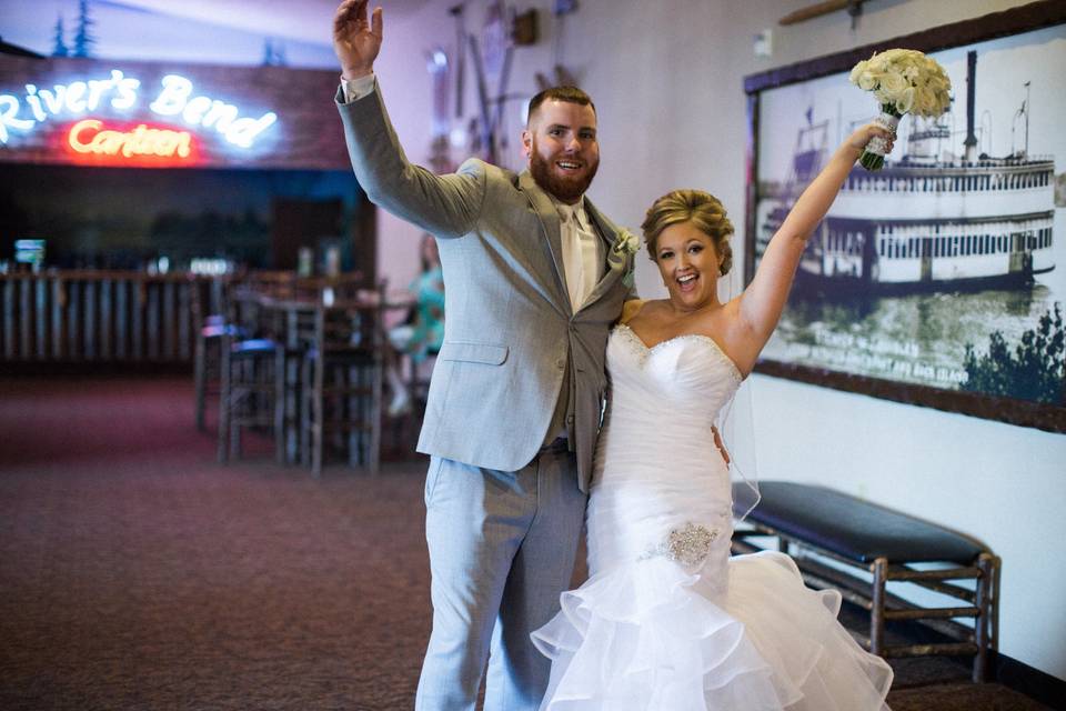 Couple in onsite bar @ Brooke Alaina Photography